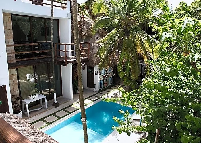 Residencia Gorila Hotel