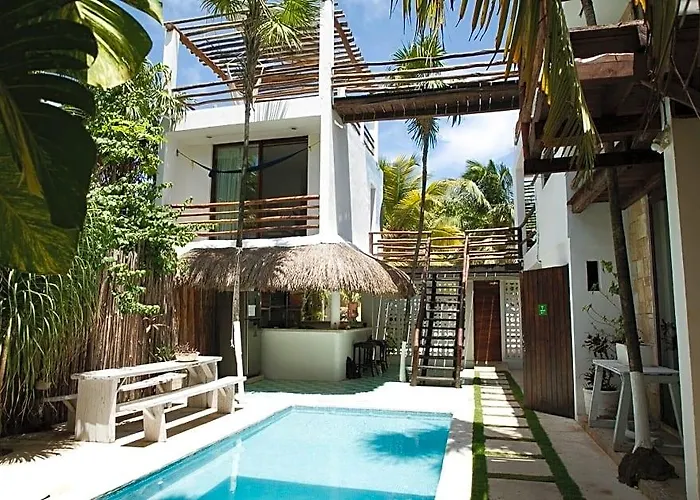 Hotel Residencia Gorila 2*