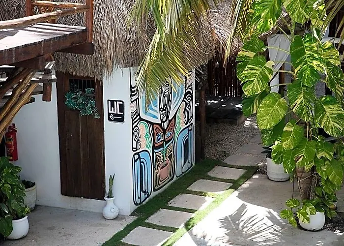 Residencia Gorila 2*
